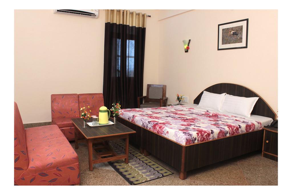 Geetanjali Hotel & Motel Bharatpur Rum bild
