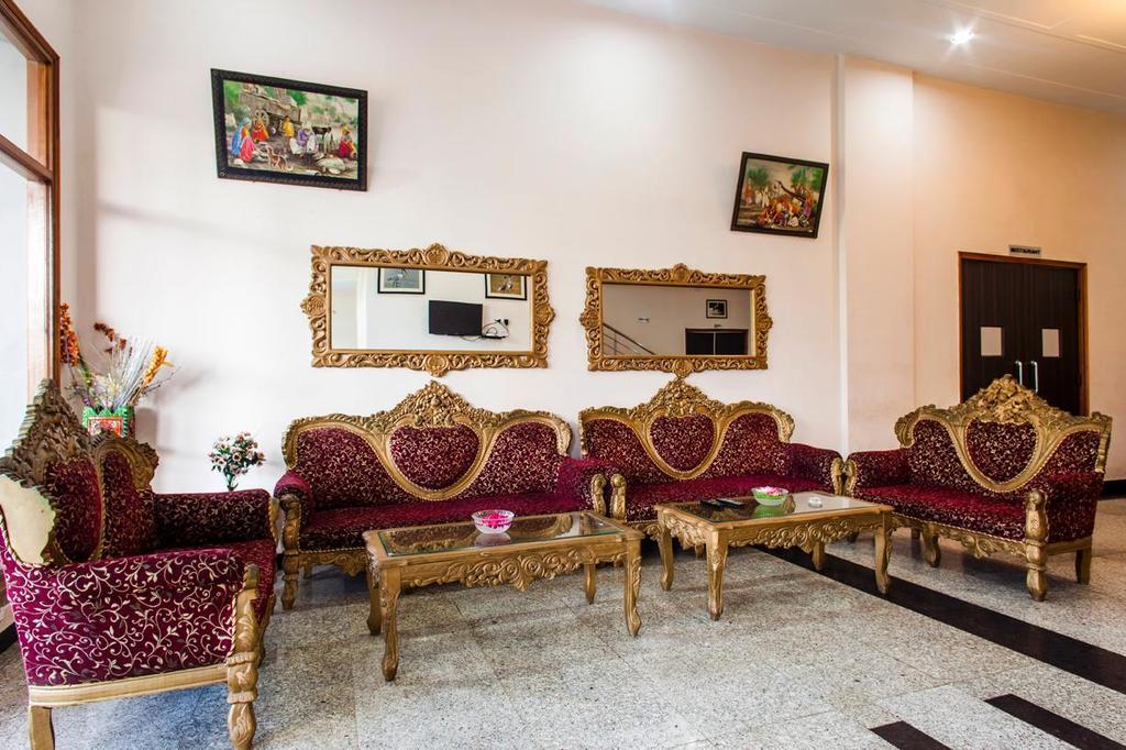 Geetanjali Hotel & Motel Bharatpur Exteriör bild